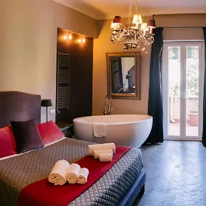 2* Pensión Terrazza Munira Trastevere