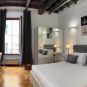 2* Pensión Ripetta 35