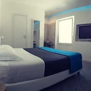 2* Bed and breakfast Piccolotel