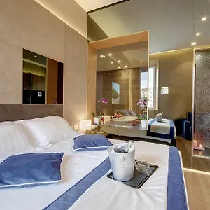 3* Pensión Sun Luxury Pantheon